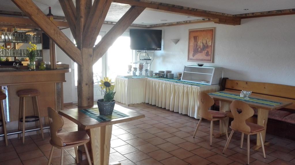 Pension Forsthaus Taele - Das Gaestehaus Vom Schwarzwaldgasthaus Salenhof Titisee-Neustadt Buitenkant foto