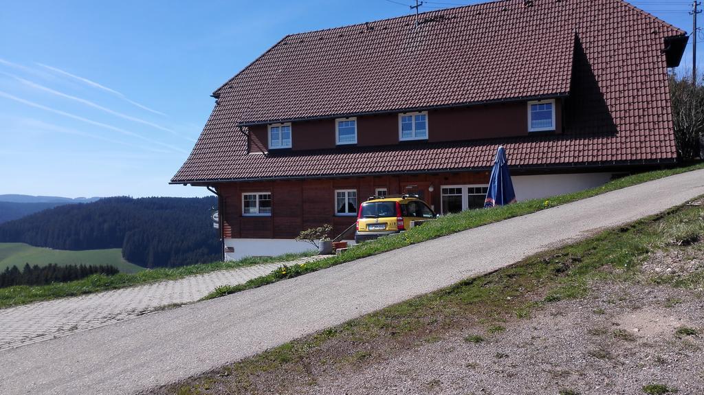 Pension Forsthaus Taele - Das Gaestehaus Vom Schwarzwaldgasthaus Salenhof Titisee-Neustadt Buitenkant foto